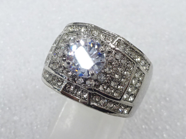 CRYSTAL FASHION RING / JP SIZE 20
